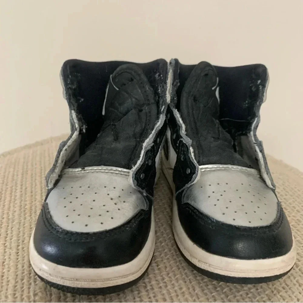 Kids Nike Air Jordan High Top Sneakers  Black Silver 6 - Picture 8 of 10